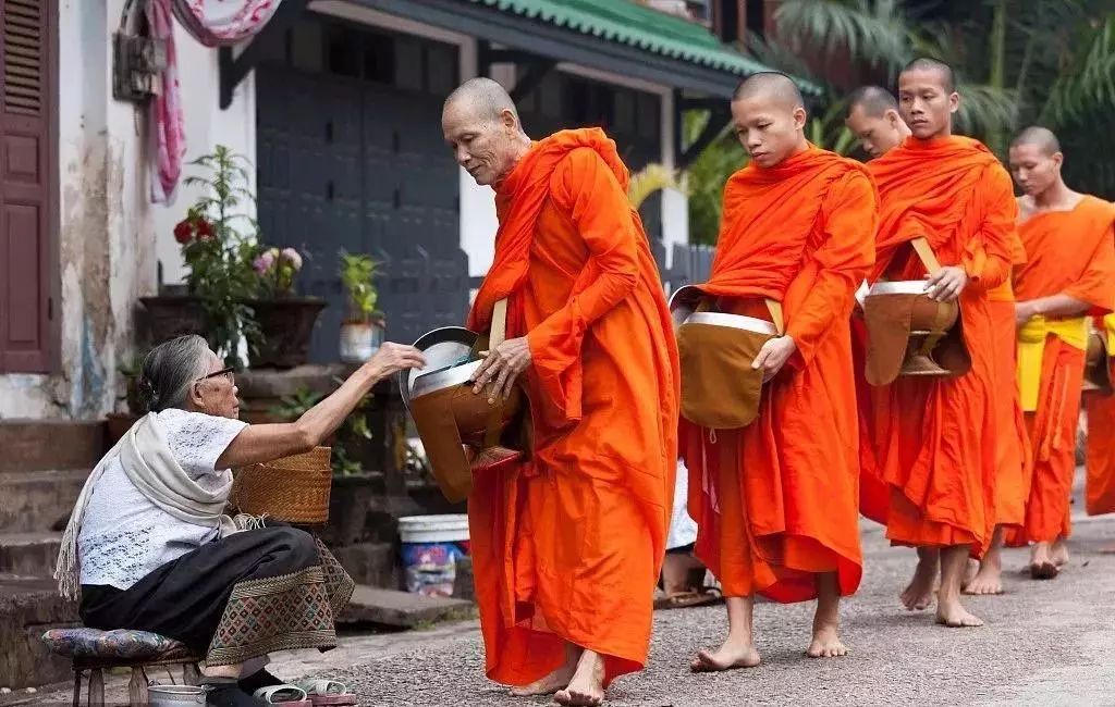 泰国十大特色特产,泰国曼谷地道的泰国菜