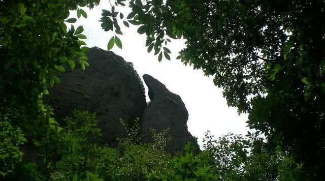 浙江有哪些有瀑布的旅游景点,浙江旅游景点推荐瀑布