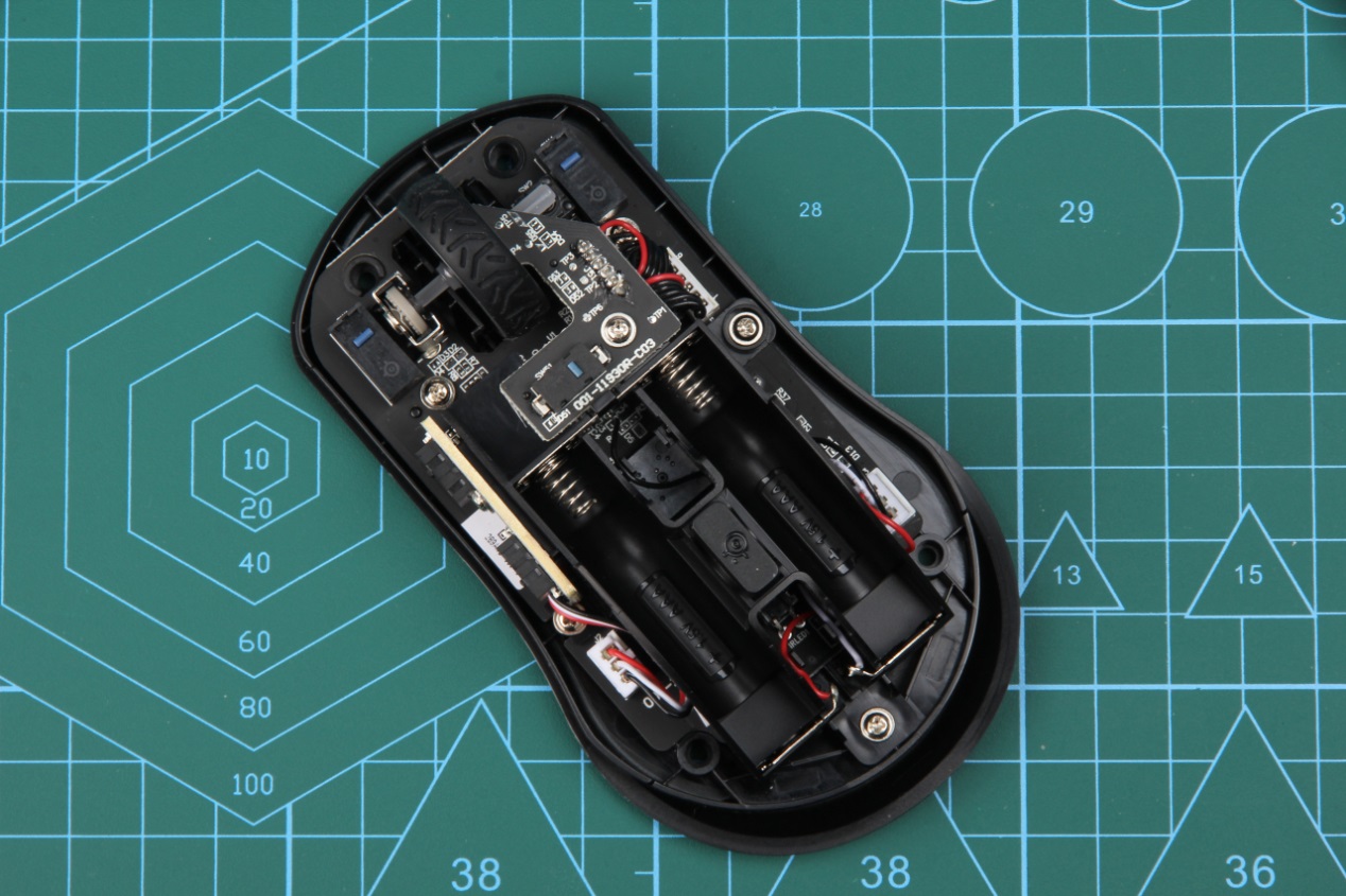 赛睿rival3无线鼠标对标罗技哪款,赛睿rival3无线鼠标