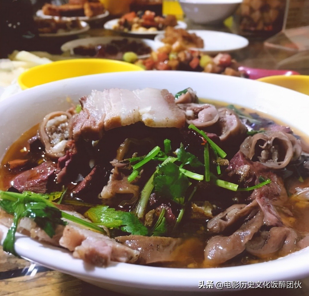 于谦有多喜欢吃卤煮,于谦早餐吃卤煮