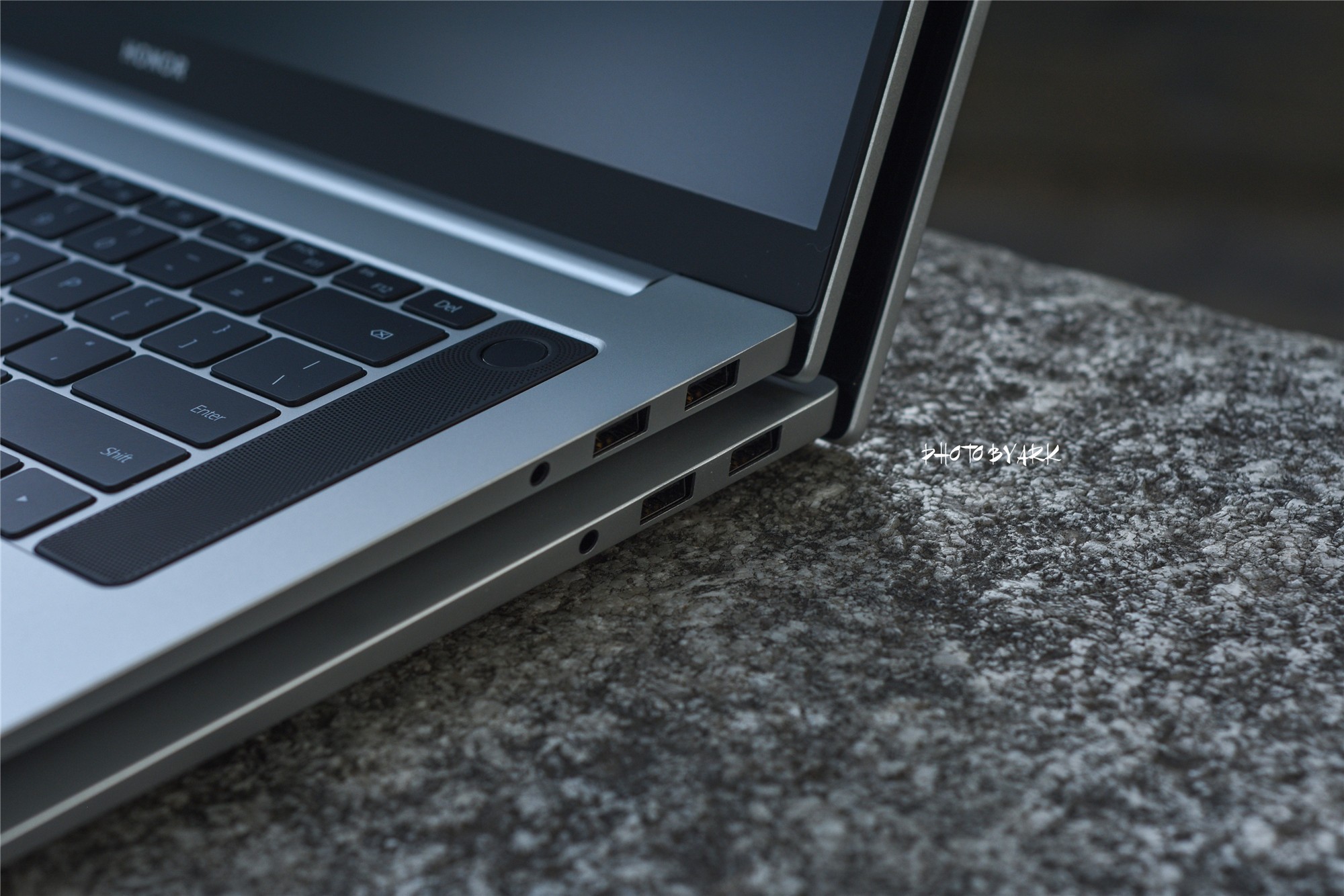 荣耀magicbook2019pro哪一版本好,荣耀magicbookpro2019全系列对比评测