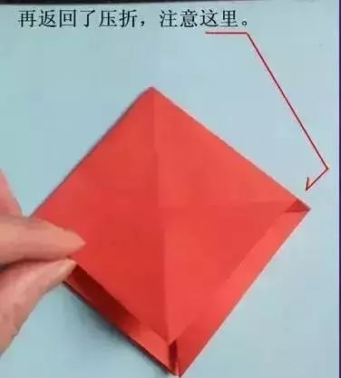 银杏叶手工花贴画幼儿园简单,彩色皱纹纸怎么做手工花幼儿园