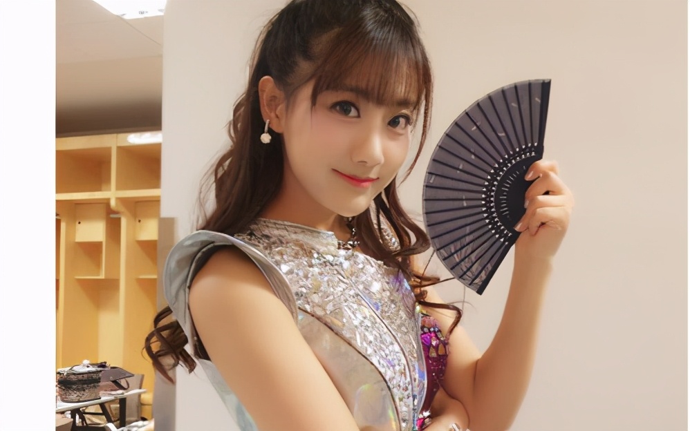 SNH48女团工资曝光！成员控诉吃不起饭，网友：还不如刷盘子