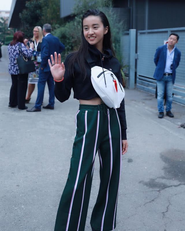 显老,奢牌珠宝戴出艳俗山寨感!木村拓哉真不打算帮女儿换团队吗