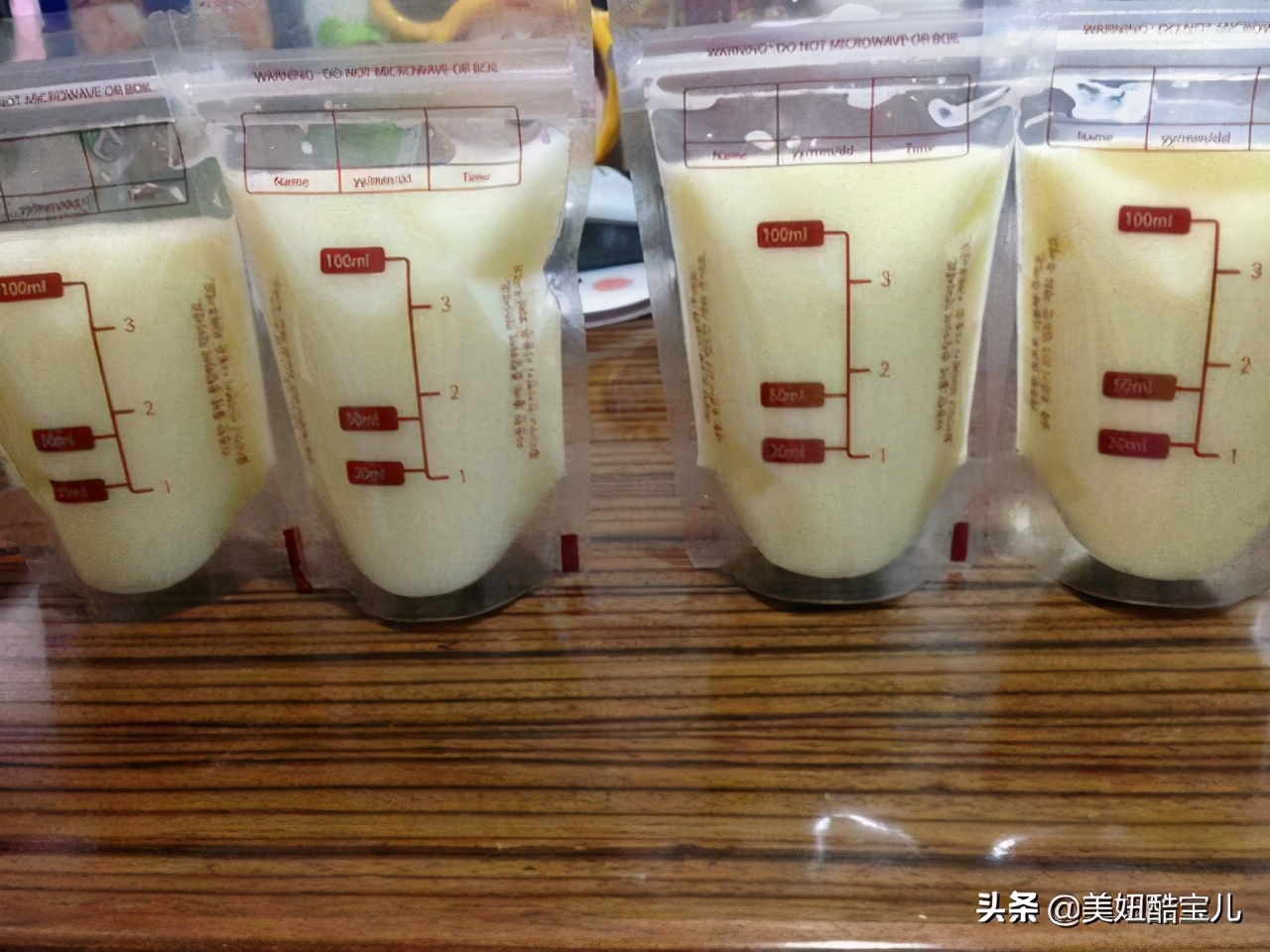 奶软软的是代表奶水不足吗,哺乳没涨奶没硬块但是疼