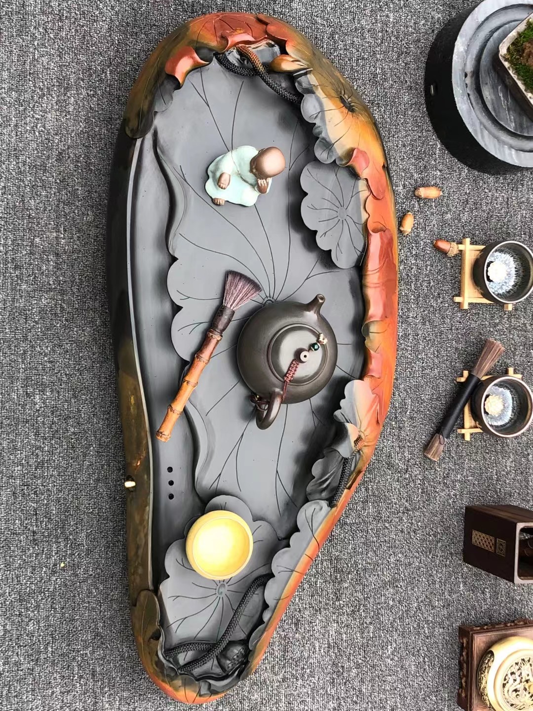 人工雕刻石茶盘,小伙子石头雕刻二十万