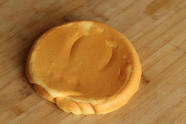 电饭煲做蛋糕开盖就回缩,电饭煲蛋糕为什么一开盖就回缩