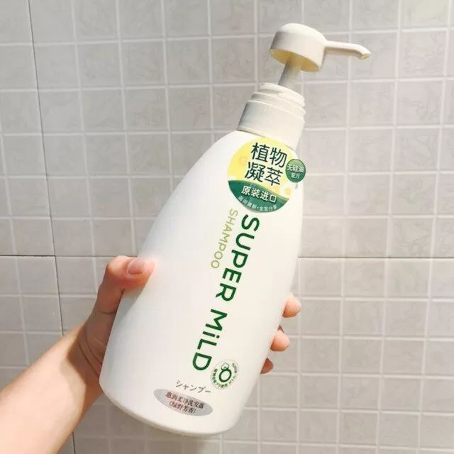 戚薇同款古灵精怪双丸子头教程,戚薇扎丸子头简单扎法