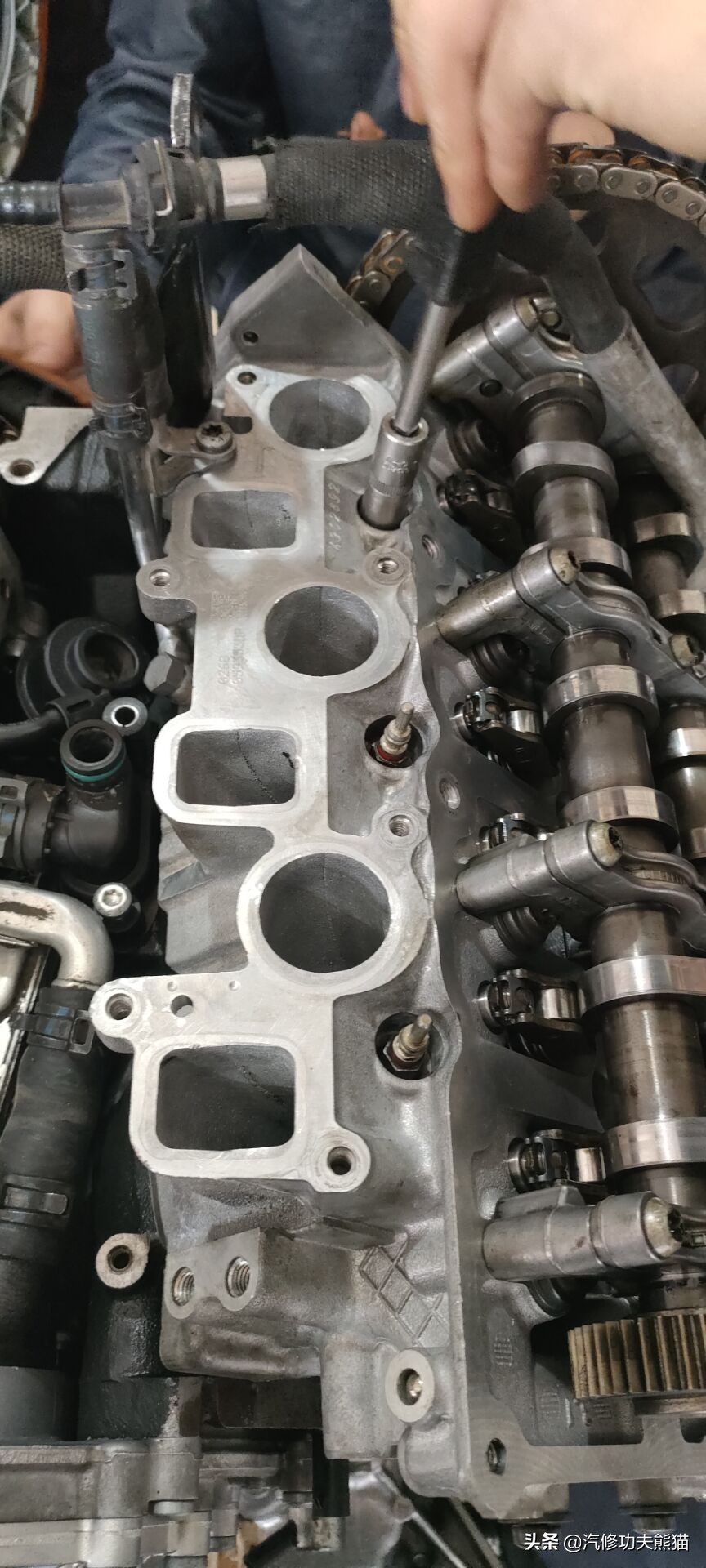 现在最新款的奥迪烧不烧机油,奥迪q7哪年有的柴油