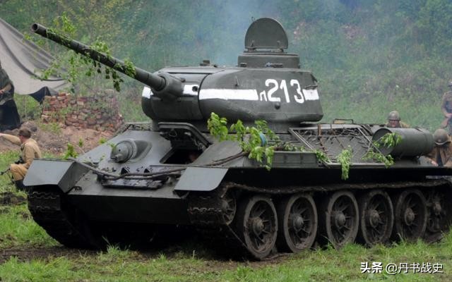 虎式坦克88炮只比T-34-85主炮口径大一点,为何威力却要强很多