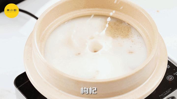 鲜美胡椒猪肚鸡,暖胃驱寒的胡椒猪肚鸡汤