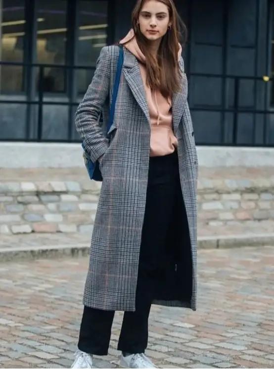 关之琳灰色长风衣,关之琳港风白裙穿搭