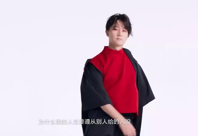 明星的搞笑代言,明星代言的那些奇葩广告