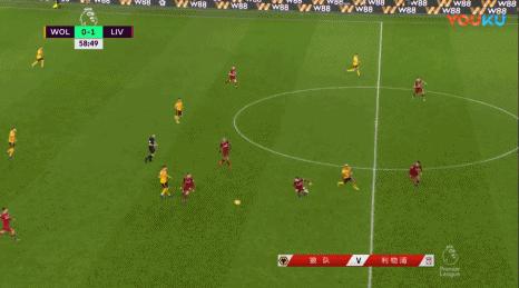 范戴克飞铲被队长教训,范戴克洗碗工客家人