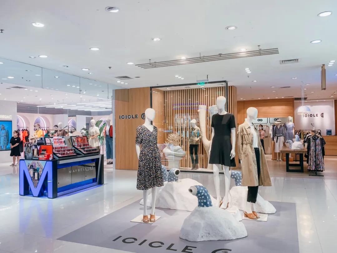 新世纪百货现在发展现状,新世界百货和新世纪百货