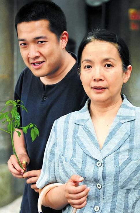 张丰毅与张博宇同台,张博宇张丰毅近照