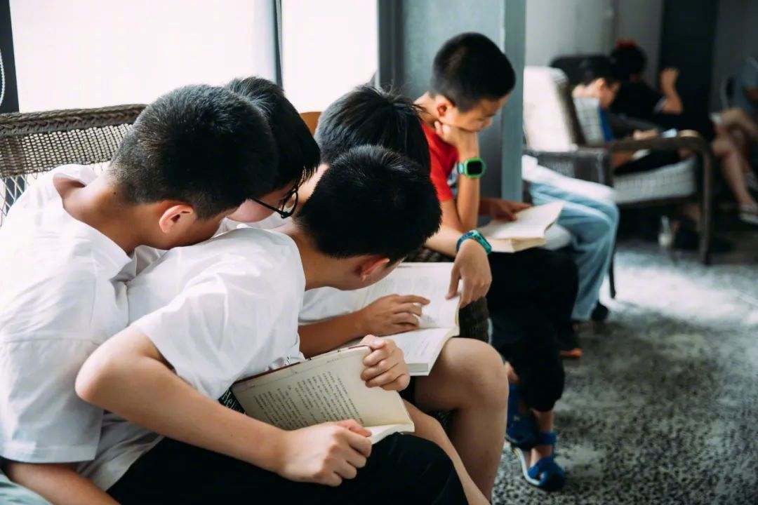 在三线小城市工作好吗,回到三线城市生活