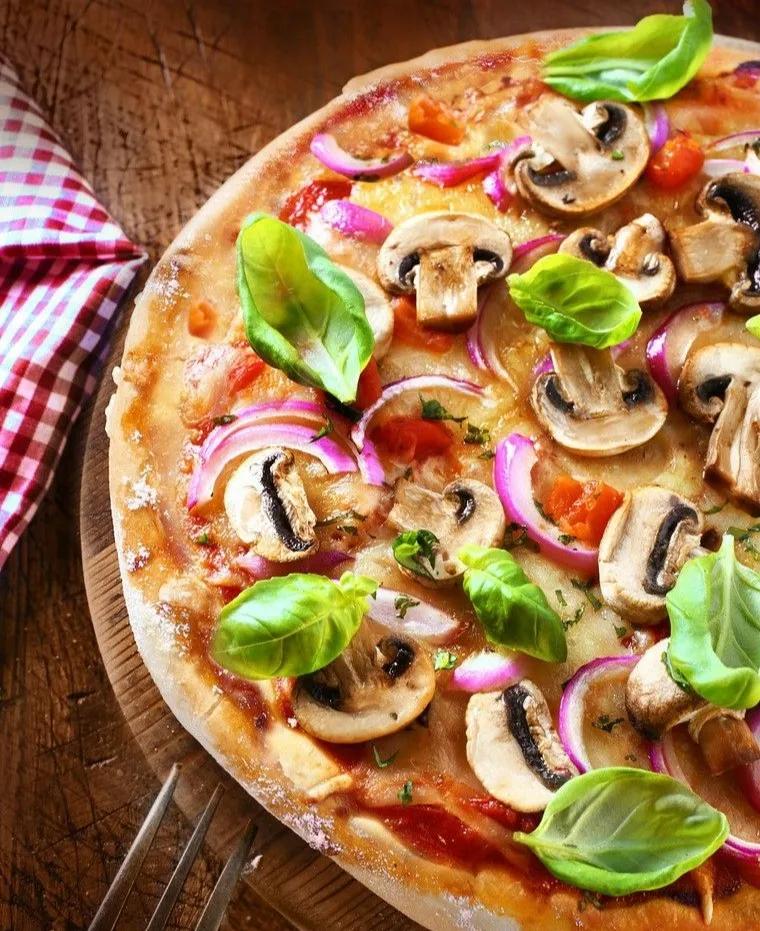 做披萨最便宜的成本,第一次做披萨感觉很成功