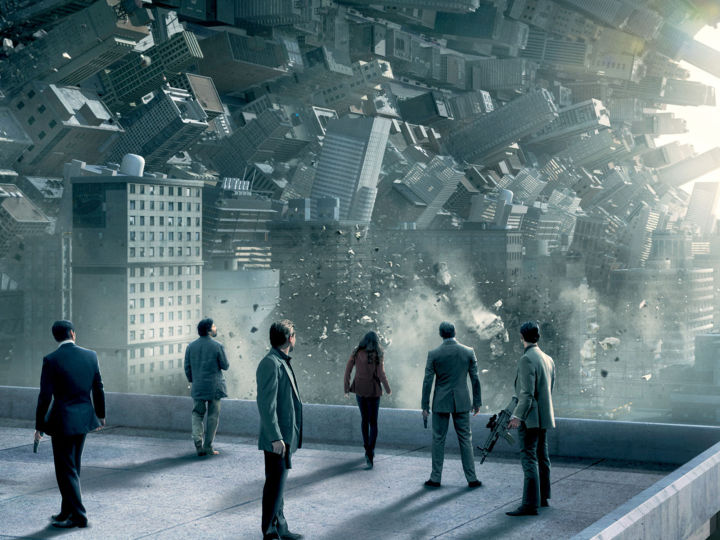 《刺杀小说家》：现实与虚幻的交错，神与人的对决