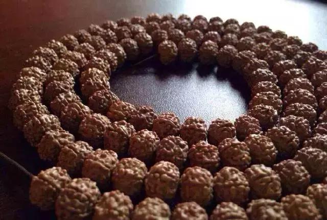 如何挑选一串好的小金刚菩提子,小金刚菩提最全纹路