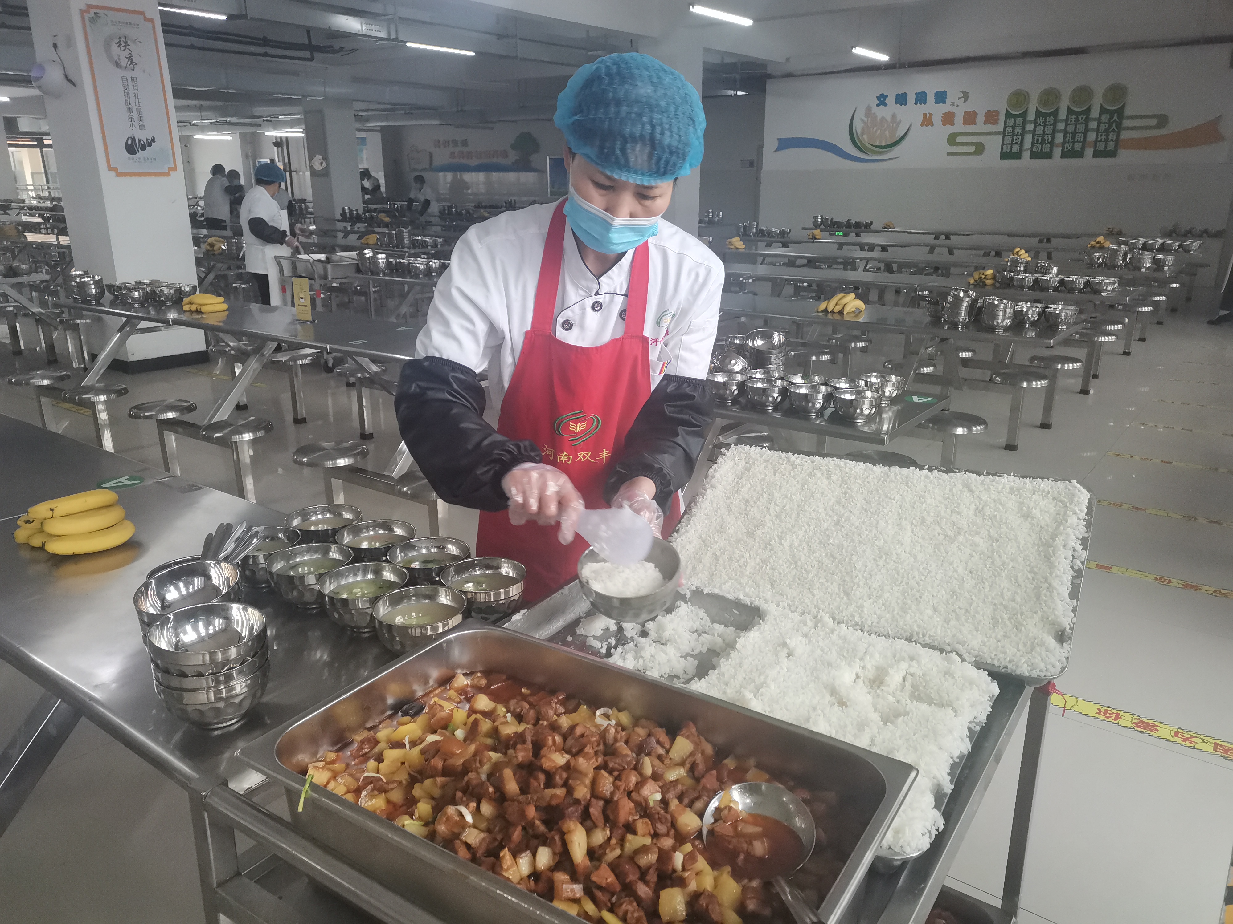 巩义中学饭菜,巩义学校伙食