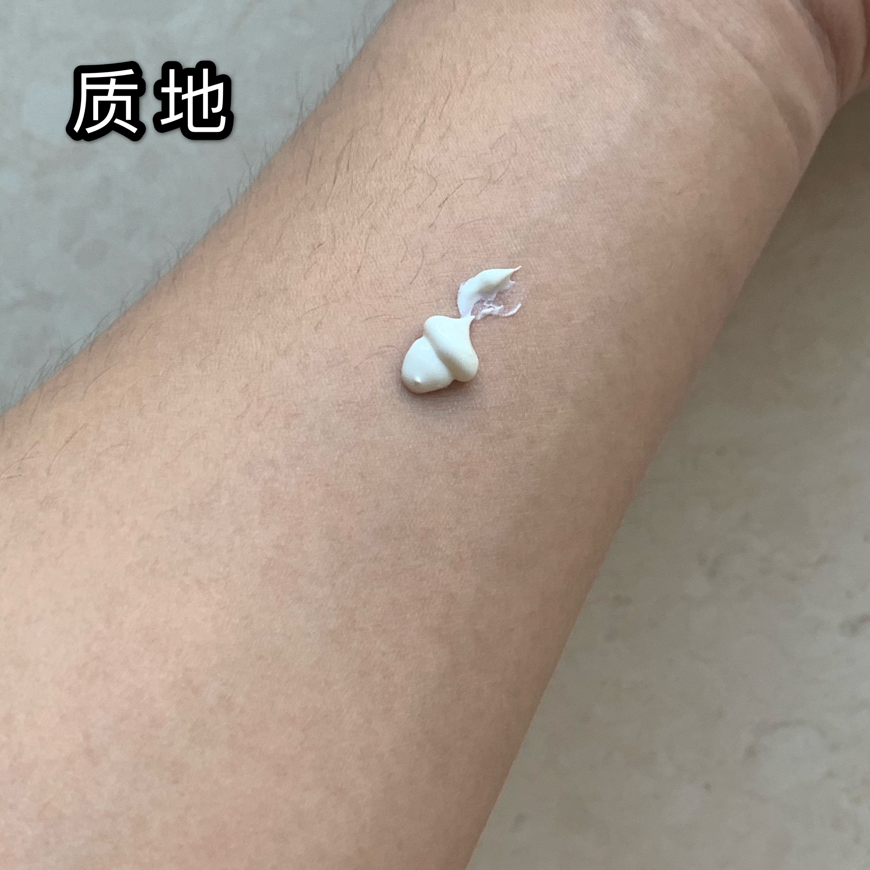 mistine小黄帽防晒泰国版多少钱,mistine防晒小黄帽新版和泰版