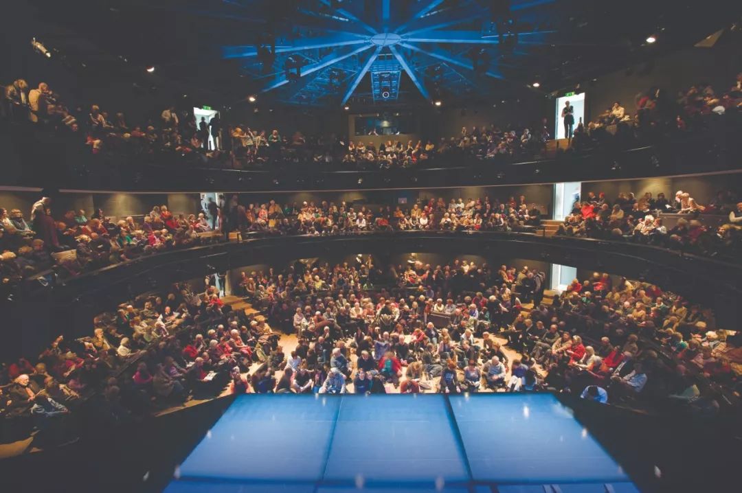 中国首发｜伦敦泰晤士河畔金牌学区，传统英伦生活范儿