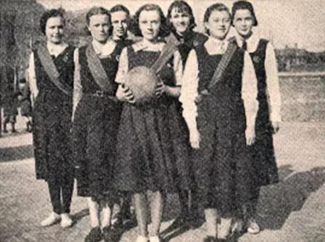 英国无头女尸案最终判决,英国一少女惨遭哥哥杀害