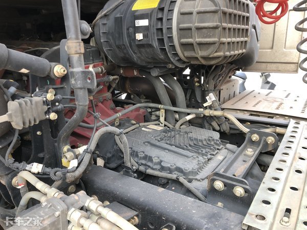 冷藏卡车司机的辛酸生活,9.6冷藏车一个月能跑5万公里吗