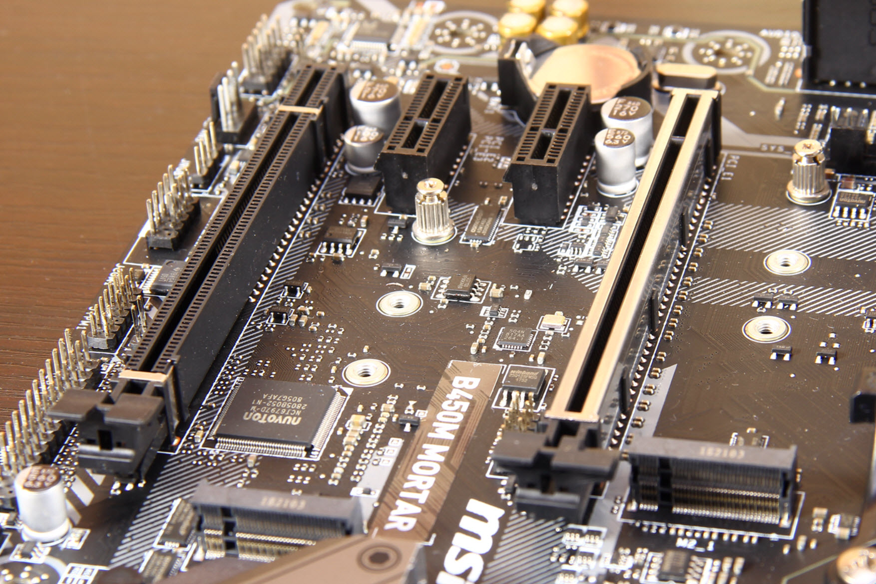 今年装机就它吧!战力最强的CPU无疑是AMD的三代锐龙R5-3600