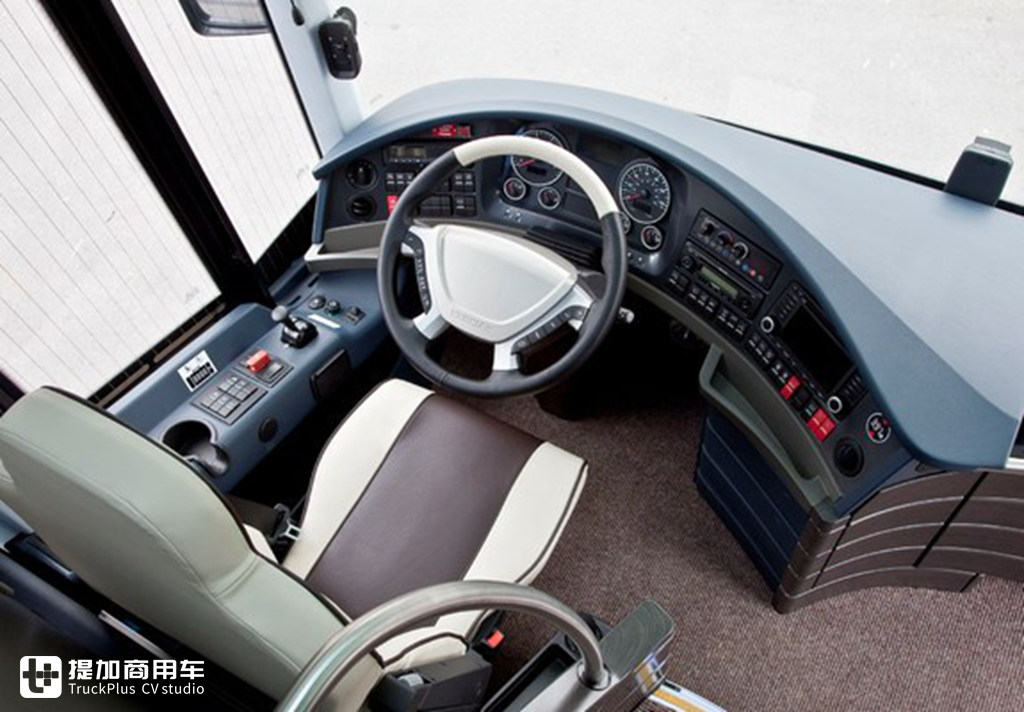 尼奥普兰starliner长多少米,尼奥普兰客车最新款