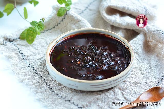 香辣拌面酱做法大全,炒菜万能香辣酱制作