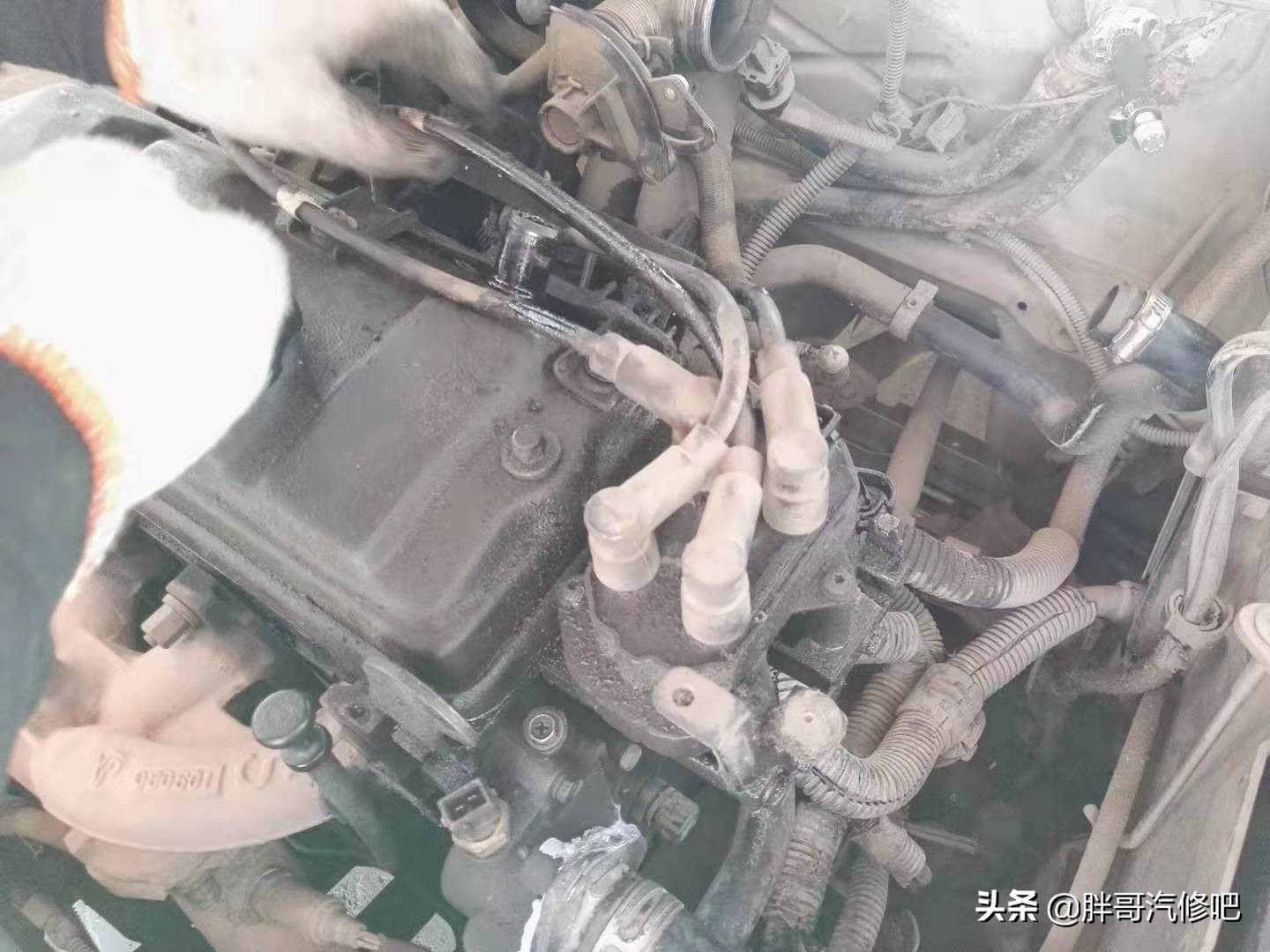 老富康缸盖漏油,老款富康水温高风扇不转