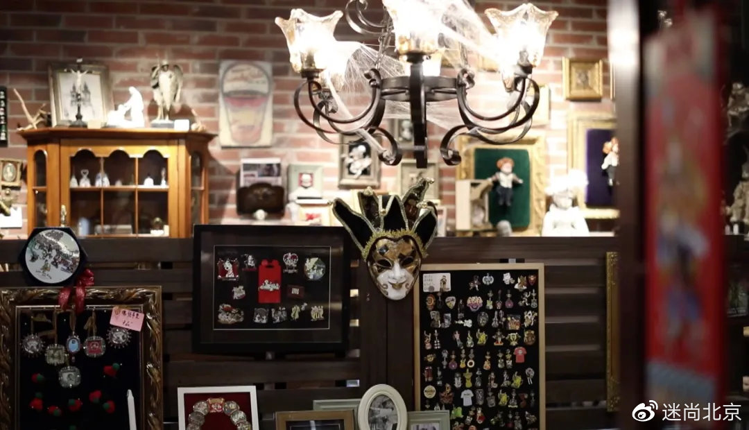 在京过年之宝藏小店篇：收藏了4万多枚徽章，圈里人都叫他“袋鼠”