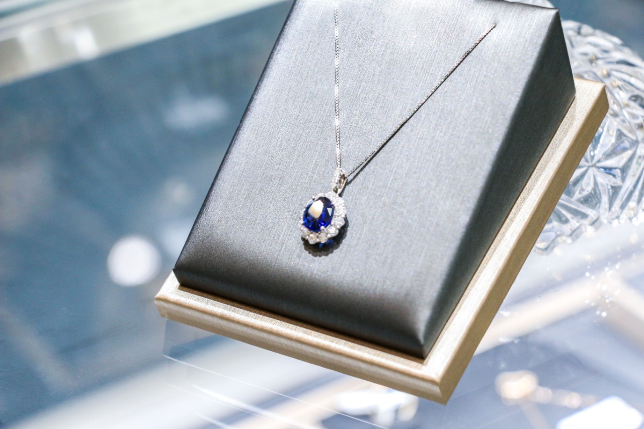 不要小看非漂IT男，他可能会进化成珠宝老板