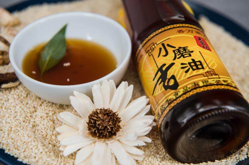 吃什么食物能让皮肤光滑细腻视频,吃什么食物可以使皮肤增加黑色素