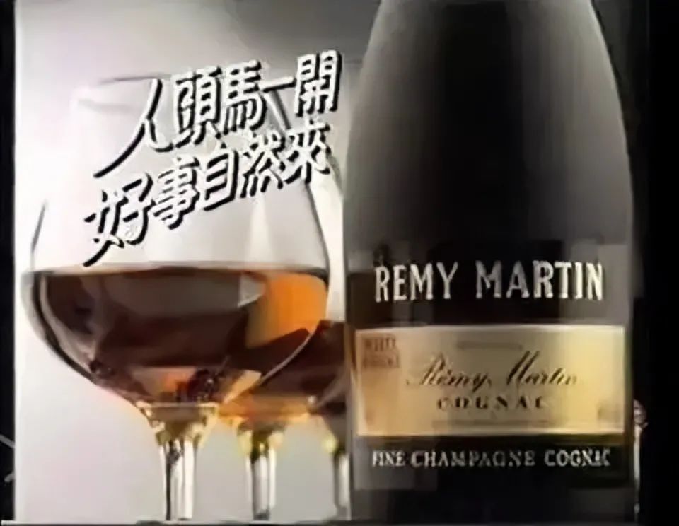 穿三百万皮草的香江富贵花,前半生让人羡慕,后半生却惨遭唾骂?