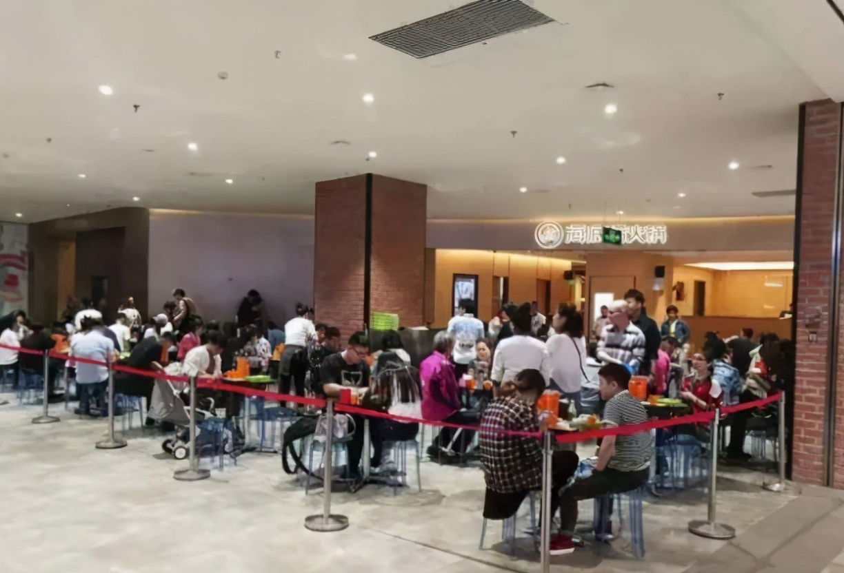 海底捞的锅底被吐槽太脏,海底捞为什么被人吐槽