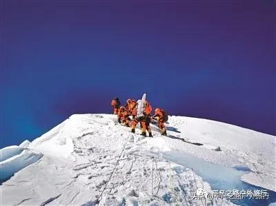 为啥珠穆朗玛峰英文用everest,珠穆朗玛为什么叫第三女神