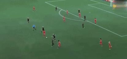 女足王霜亚洲杯夺冠回家视频,为中国女足夺冠骄傲