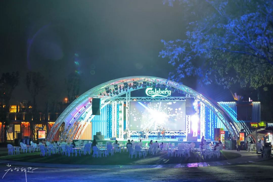 房车露营旅行推荐,自驾出游露营野炊房车营地