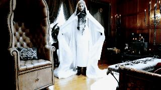 前夫爱继女,单身养出三超壕,31岁离婚后开启美魔女传奇