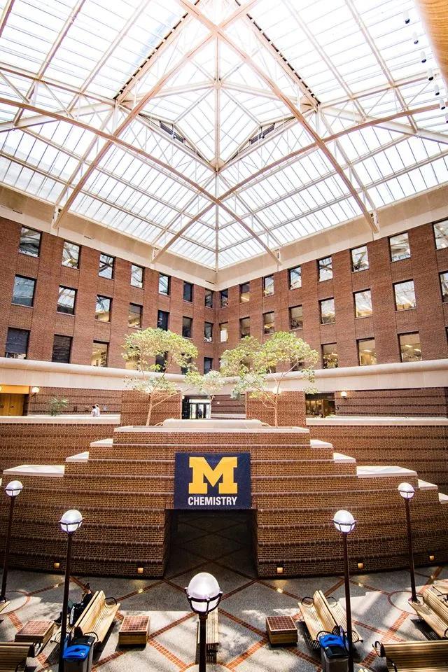 史无前例！冲进QS美国大学前20，密歇根大学到底凭什么？