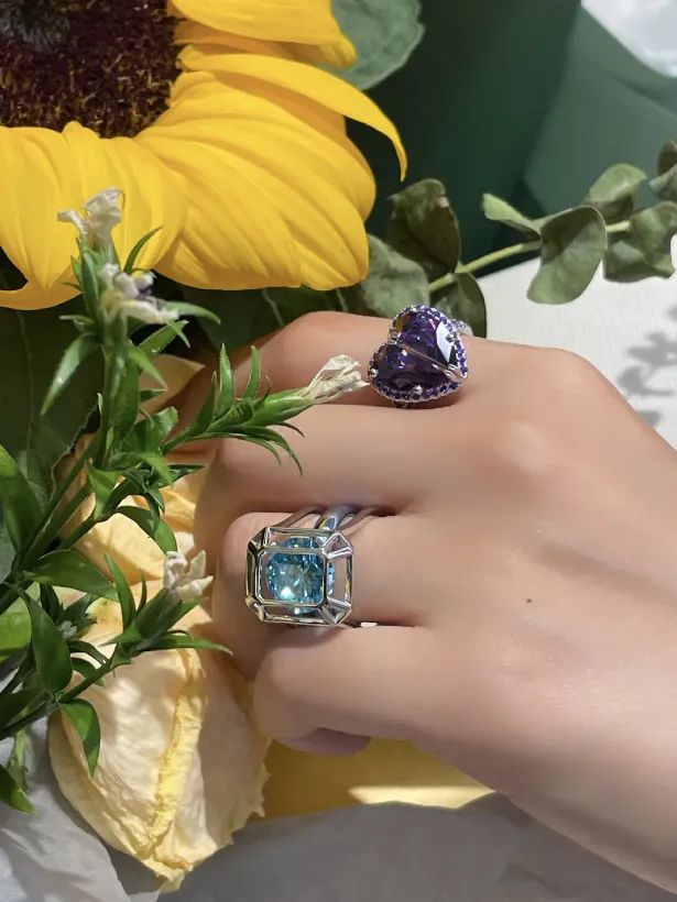 这个夏天你值得拥有的首饰系列,最流行不过时的戒指