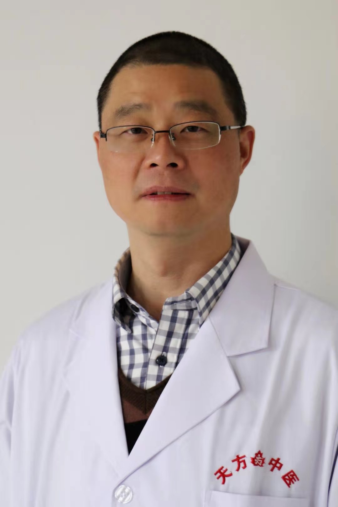 谢小强中医传承人,谢小强老年人