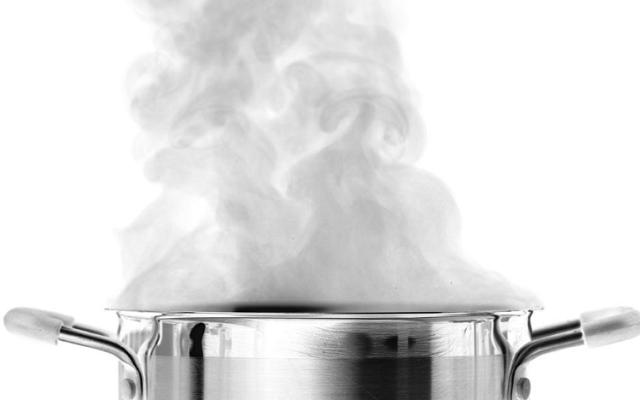 宝宝咳嗽怎么办呢要不要吃药,宝宝咳嗽怎么办最简单方法