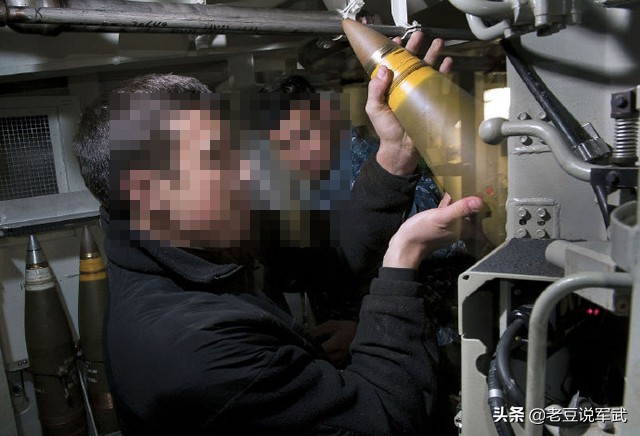 国内最新舰炮型号排名图片,76.2毫米舰炮性能