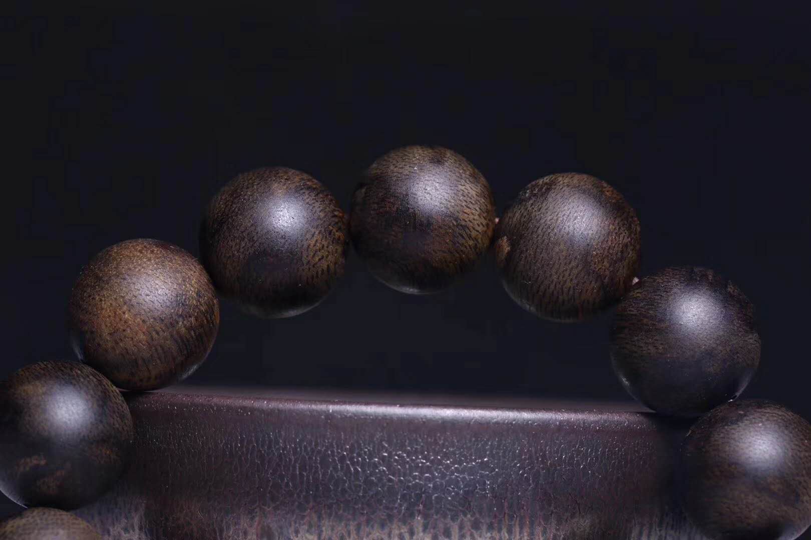 沉香与风水有什么关系和作用,沉香风水作用