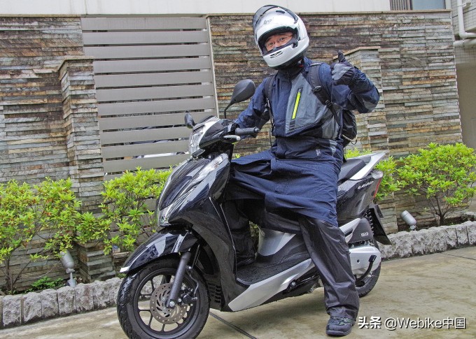 下雨天摩托车必备装备,骑摩托车下雨天必备神器