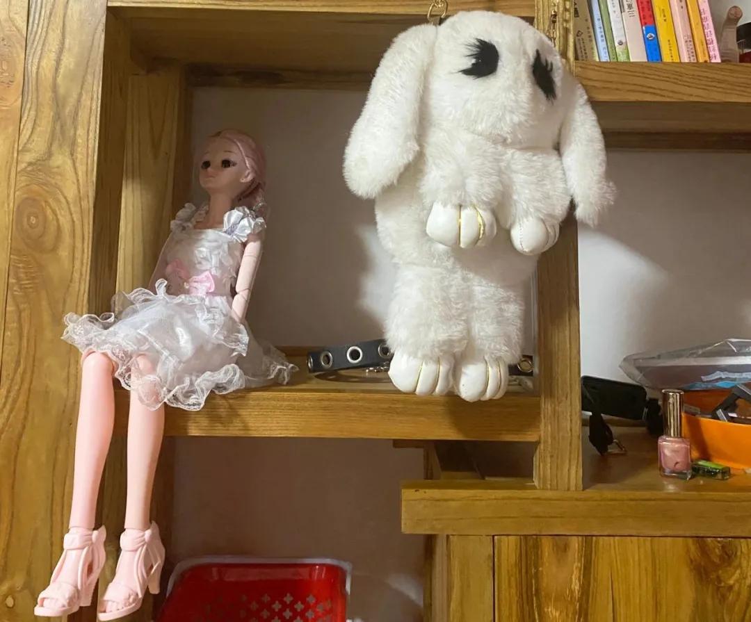 涉嫌强奸13岁女儿,快手背后的兽父